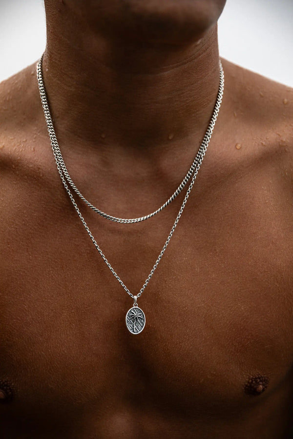 Be Lost Palm Tree Necklace