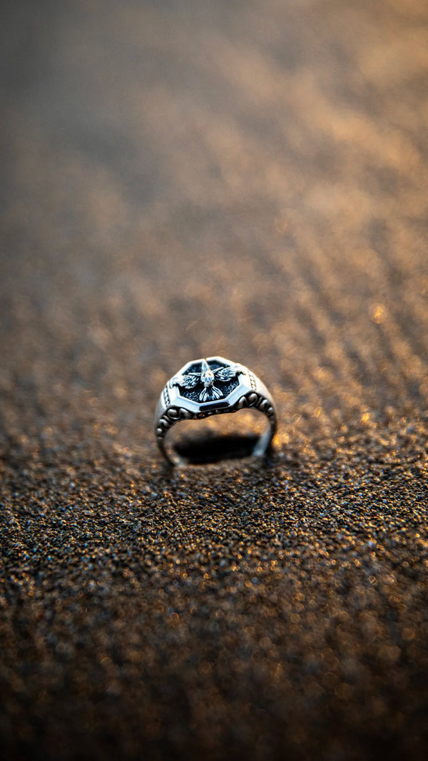 Eagle ring